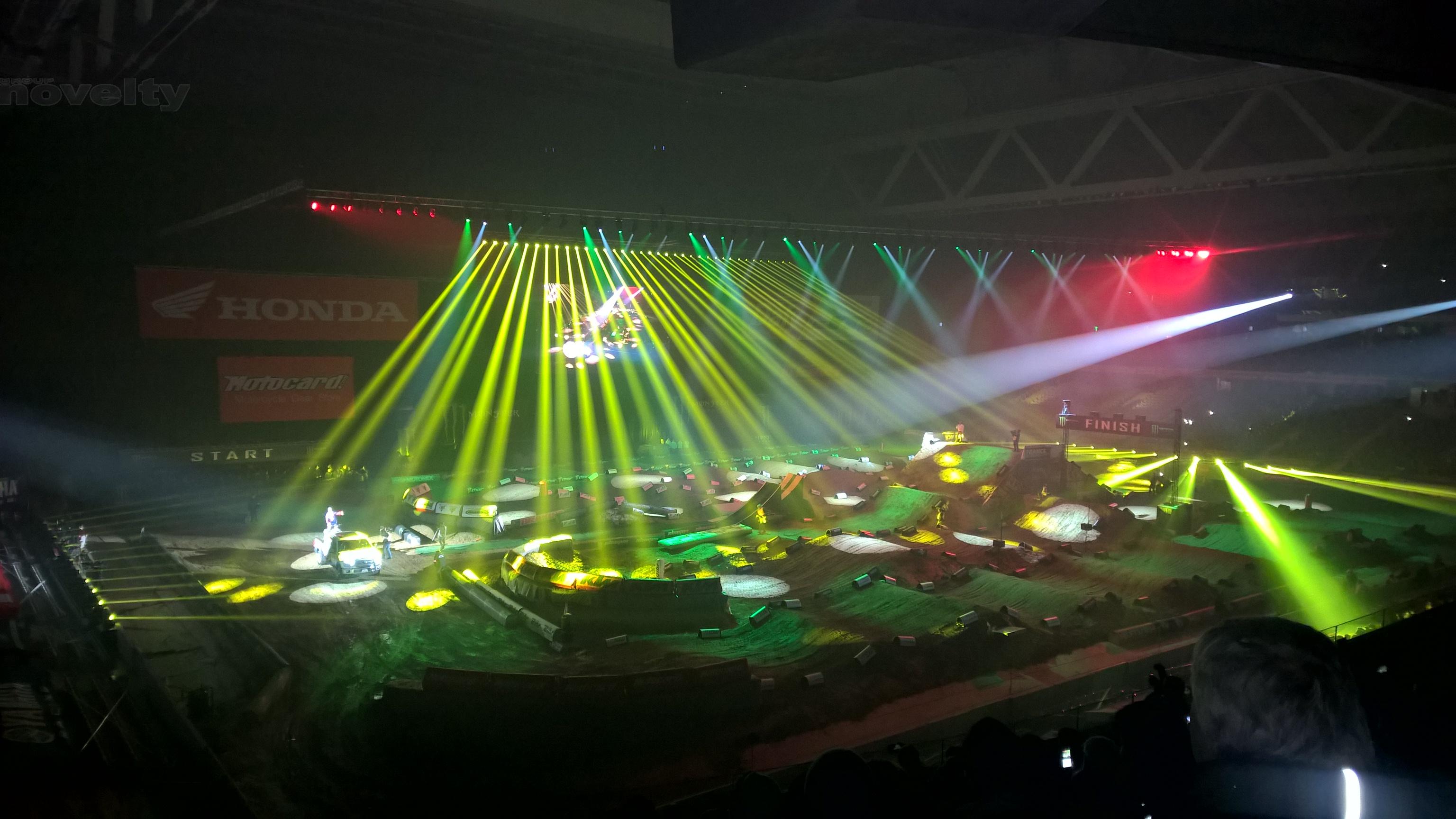 Visuel NOVELTY au Supercross de Lille 2016